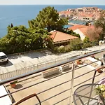 Apartment Residence Ambassador